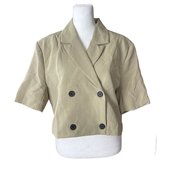 Pretty Little Thing US 12 Crop Blazer Double Breasted Short Sleeve Green Woven - Picture 1 of 8